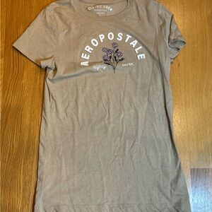 Aeropostale Tan Classic Crew Tee With Flowers Size Small
